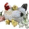 Figurka dekoracyjna kura z kurczakami jak prawdziwa